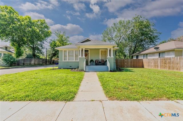 626 Saint Vincent St, Gonzales, TX 78629