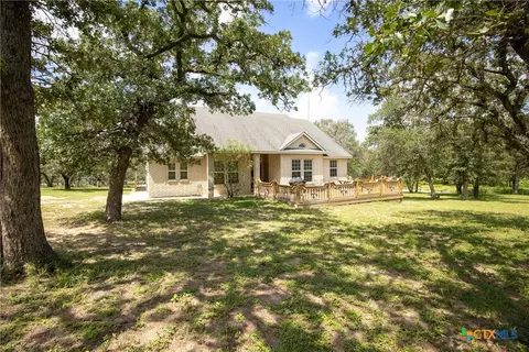 1262 Morning Glory Ln, Adkins, TX 78101