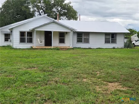 2631 C R 302, Rockdale, TX 76567