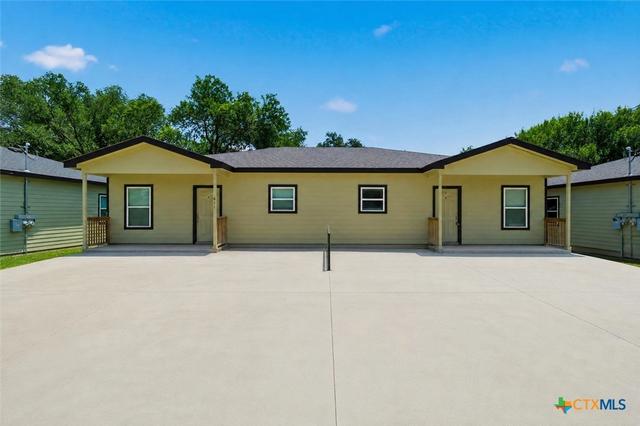 611 E Martindale St #A & B, Seguin, TX 78155