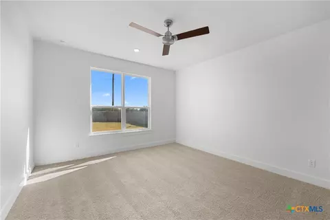409 Mustang Loop, Nolanville, TX 76559 photo 9