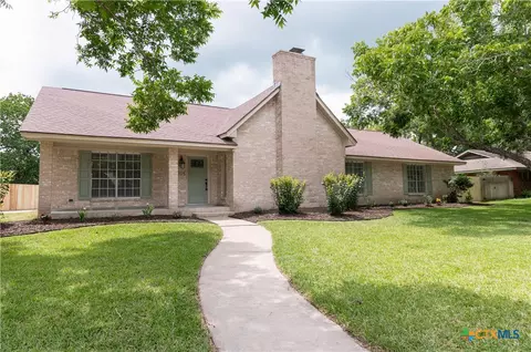 105 Spokane St, Victoria, TX 77904