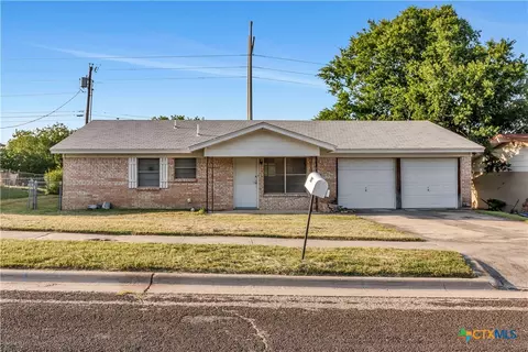 1004 Sherry Ln, Copperas Cove, TX 76522