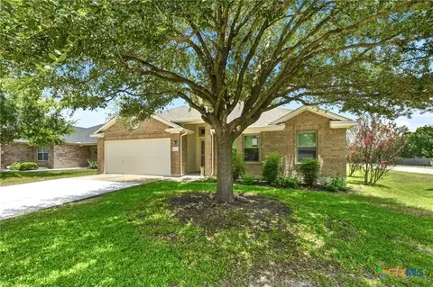 200 Gainer Dr, Hutto, TX 78634