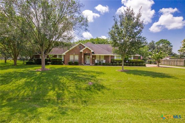 303 Perth St, Victoria, TX 77904