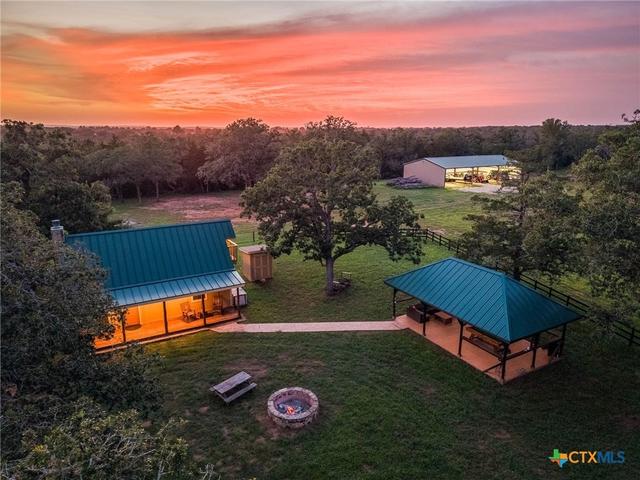 10488 Hwy 304, Harwood, TX 78632