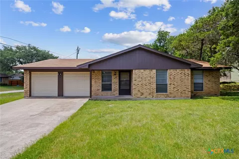 1 Cliffside Dr, Belton, TX 76513
