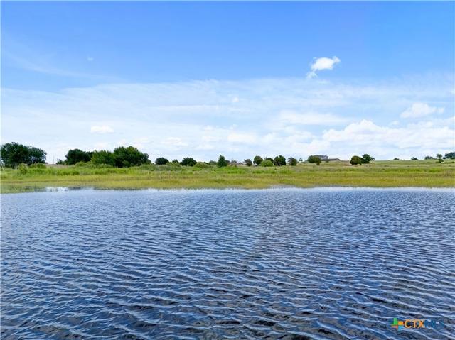 10 S 01 Ac 8070 S Lone Star Pkwy, Moody, TX 76657