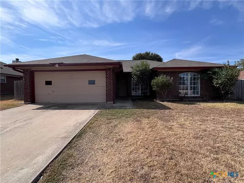 2708 Hemlock Dr, Killeen, TX 76549