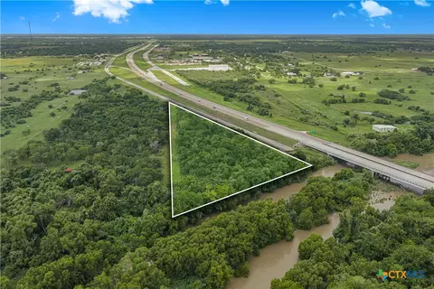 000 NW Zac Lentz Pkwy, Victoria, TX 77905