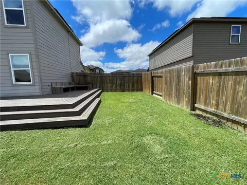 Exterior - 409 Wincliff Ln, Jarrell, TX 76537 photo 3 of 5