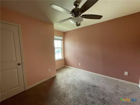 Bedroom - 409 Wincliff Ln, Jarrell, TX 76537 photo 2 of 3