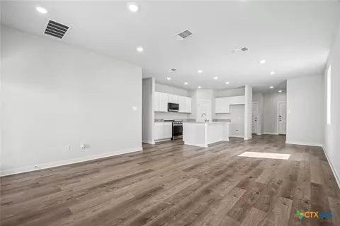 253 Firefox Way, Jarrell, TX 76537 photo 7