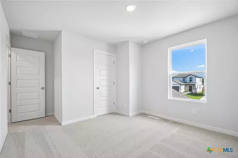 253 Firefox Way, Jarrell, TX 76537 photo 27