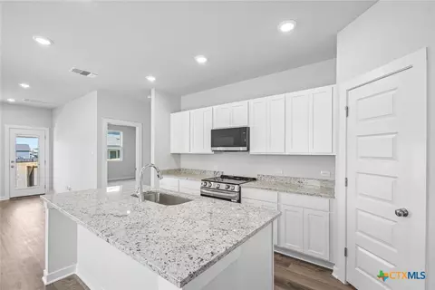 253 Firefox Way, Jarrell, TX 76537 photo 10