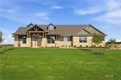 11109 Golden Eagle Ave, Salado, TX 76571