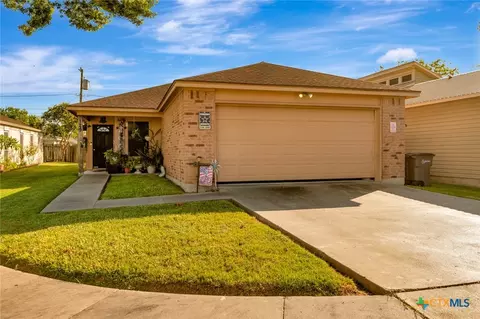 129 Avant Garde Dr, Victoria, TX 77901