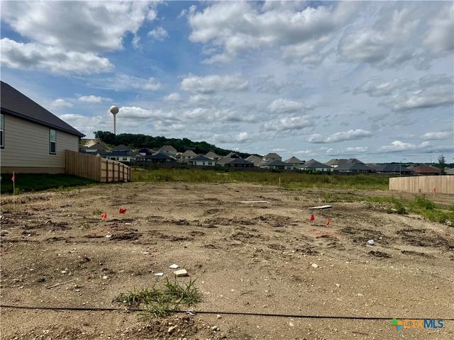 362 Pathfinder Dr, Copperas Cove, TX 76522