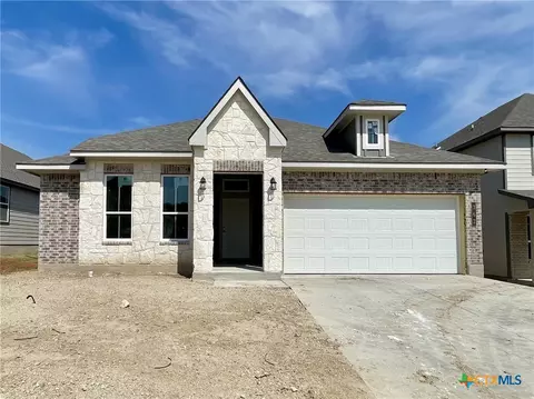 362 Pathfinder Dr, Copperas Cove, TX 76522