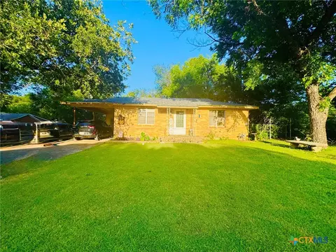 308 S Reagan St, Hamilton, TX 76531