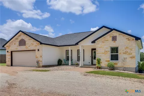 Exterior - 537 Lower Elgin Rd, Elgin, TX 78621 photo 6 of 9