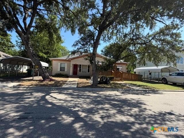 620 E 8th Ave, Belton, TX 76513