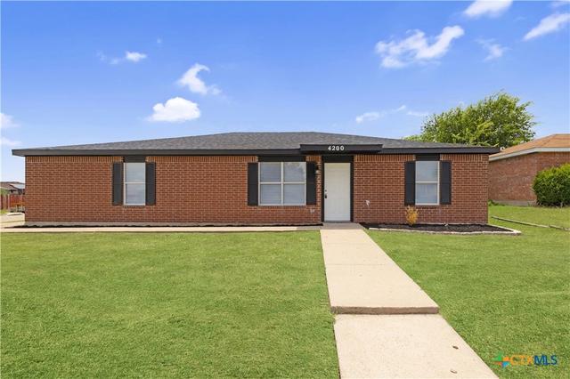 4200 Tidal Wave Dr, Killeen, TX 76549