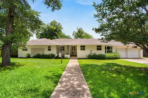 405 Downing St, Belton, TX 76513