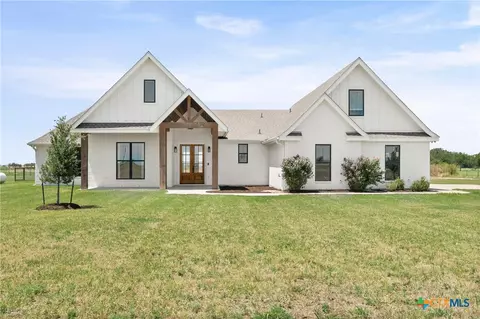 1060 Hackberry Rd, Salado, TX 76571