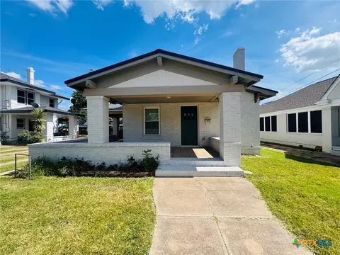 1012 E Main St, Gatesville, TX 76528