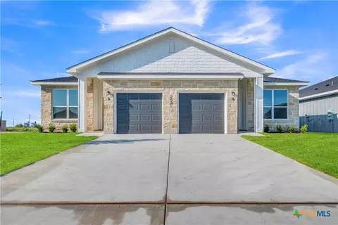 635 Pacific Crest Trl, Copperas Cove, TX 76522