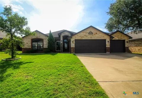 2033 Cork Oak Dr, Harker Heights, TX 76548
