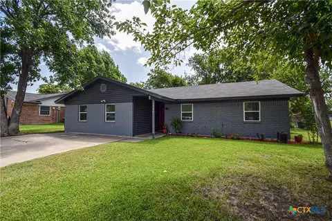 1704 Godman St, Killeen, TX 76543