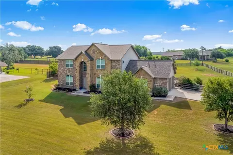 559 County Road 002, Hallettsville, TX 77964