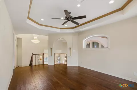 Living - 48 Post Oak Run, Inez, TX 77968 photo 11 of 11