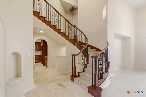Entry Way - 48 Post Oak Run, Inez, TX 77968 photo 1 of 4