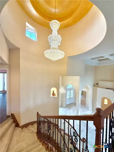 Entry Way - 48 Post Oak Run, Inez, TX 77968 photo 3 of 4