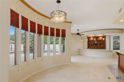 Living - 48 Post Oak Run, Inez, TX 77968 photo 7 of 11