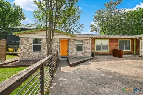 Exterior - 1705 E 14th St #B, Austin, TX 78702 photo 2 of 9