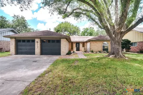 206 Gettysburg Dr, Victoria, TX 77904