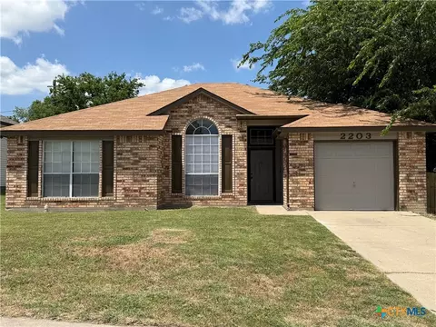 2203 Bluebonnet Dr, Killeen, TX 76549