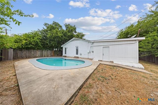 203 Margaret Lee St, Copperas Cove, TX 76522