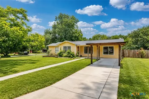 140 Hillcrest Dr, Luling, TX 78648 photo 32