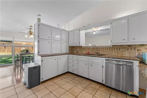 4337 Cedar Mountain Dr, Waco, TX 76708 photo 9