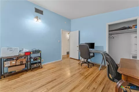 4337 Cedar Mountain Dr, Waco, TX 76708 photo 5