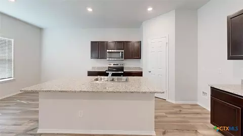 Kitchen - 505 Hector Loop, Georgetown, TX 78626 photo 2 of 3