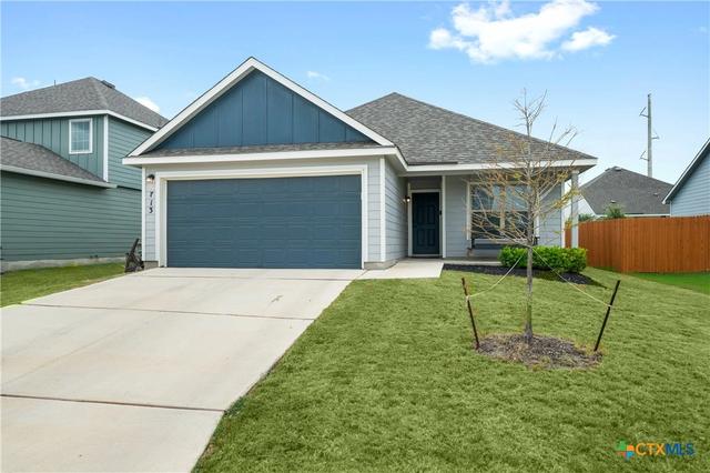 713 Angus Dr, Seguin, TX 78155