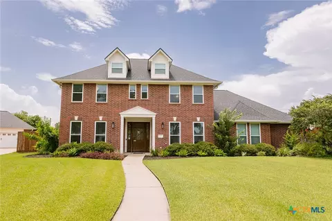 101 Legend Dr, Victoria, TX 77904