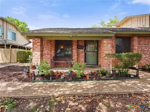 9622 Covey Bridge Ln, Austin, TX 78758