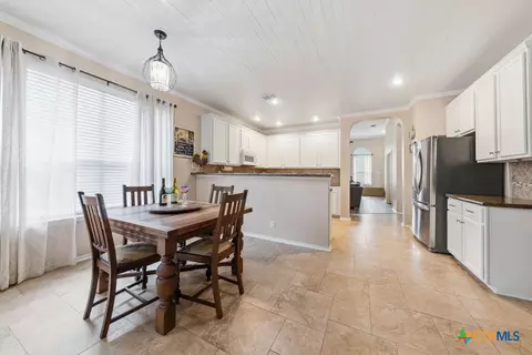 Entry Way - 125 Eagle Flight, Cibolo, TX 78108 photo 2 of 2
